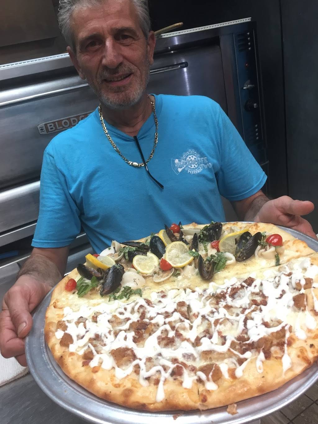 Slice of Life Two | restaurant | 7375 Commercial Way, Weeki Wachee, FL 34613, USA | 3528357903 OR +1 352-835-7903