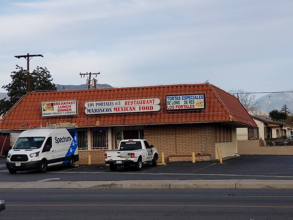Los Portales | restaurant | 1313 N Waterman Ave, San Bernardino, CA 92404, USA | 9098882544 OR +1 909-888-2544