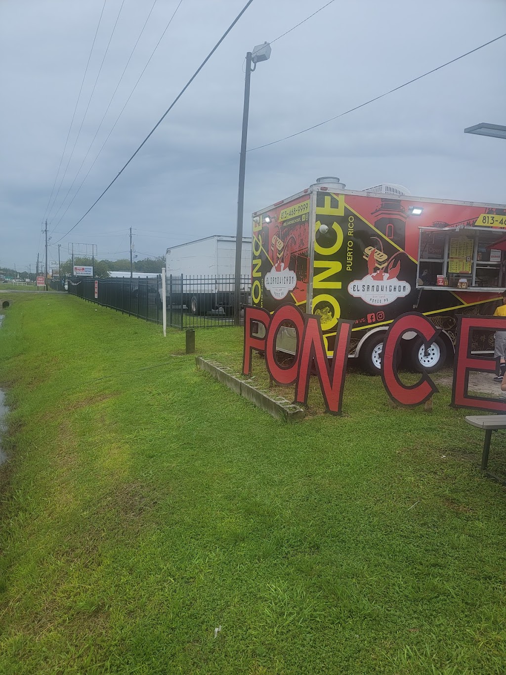 El Sandwichon Lakeland | restaurant | 1131 McCampbell Rd, Auburndale, FL 33823, USA | 8134689999 OR +1 813-468-9999