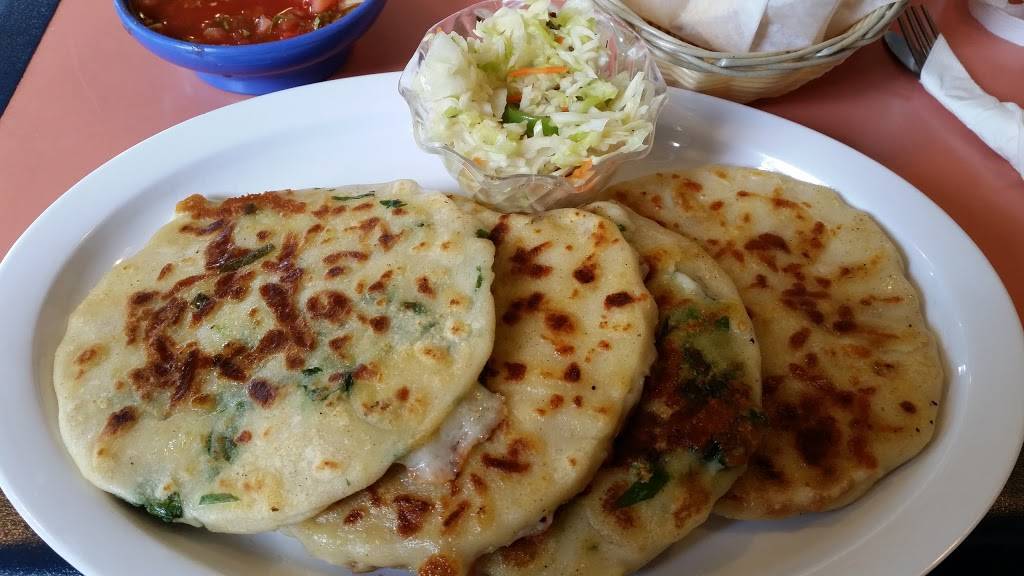 Vickys Salvadorean Restaurant | restaurant | 1409 S Gold St #8908, Centralia, WA 98531, USA | 3607360298 OR +1 360-736-0298