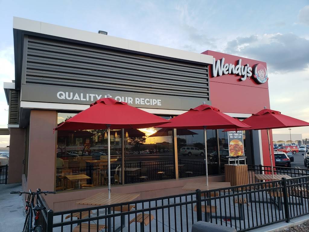 Wendys | restaurant | 1176 N Yarbrough Dr, El Paso, TX 79925, USA | 9155989647 OR +1 915-598-9647