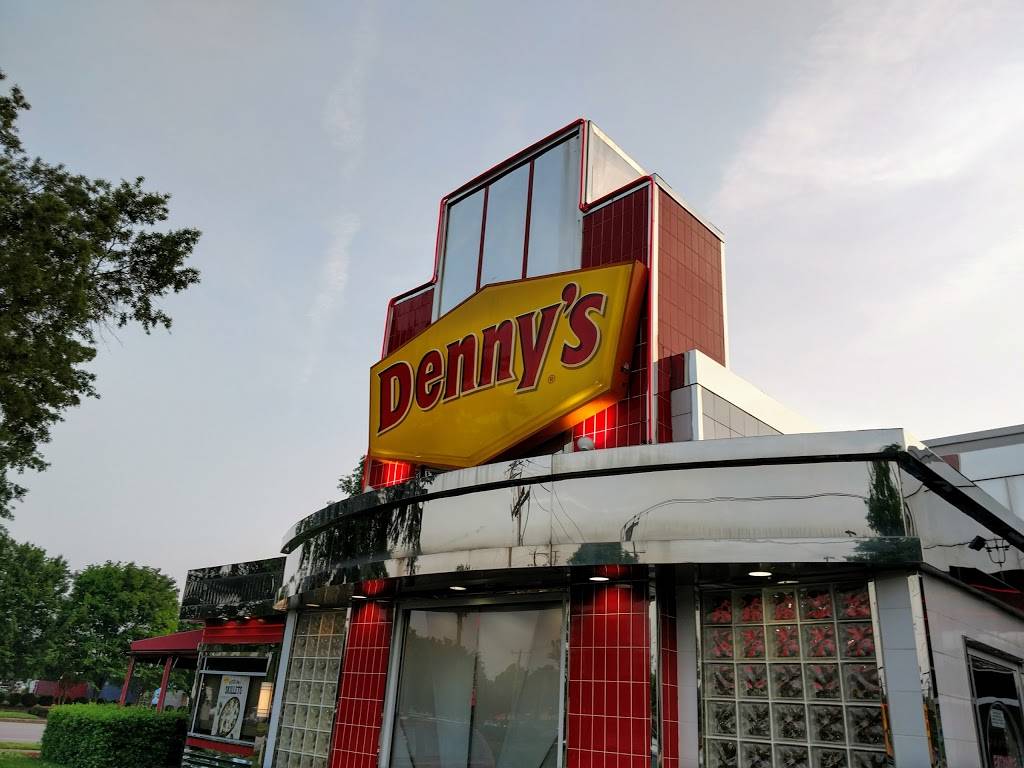 Dennys | restaurant | 1401 Tintern St, Chesapeake, VA 23320, USA | 7573129008 OR +1 757-312-9008