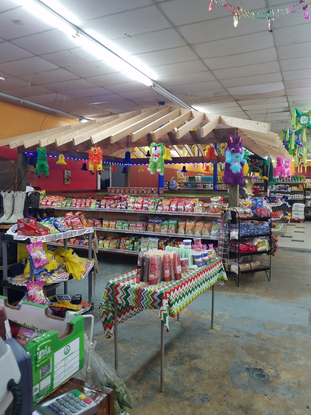 Los Reyes Market and Restaurant Fort Payne | restaurant | 709 Gault Ave N, Fort Payne, AL 35967, USA | 2568455478 OR +1 256-845-5478