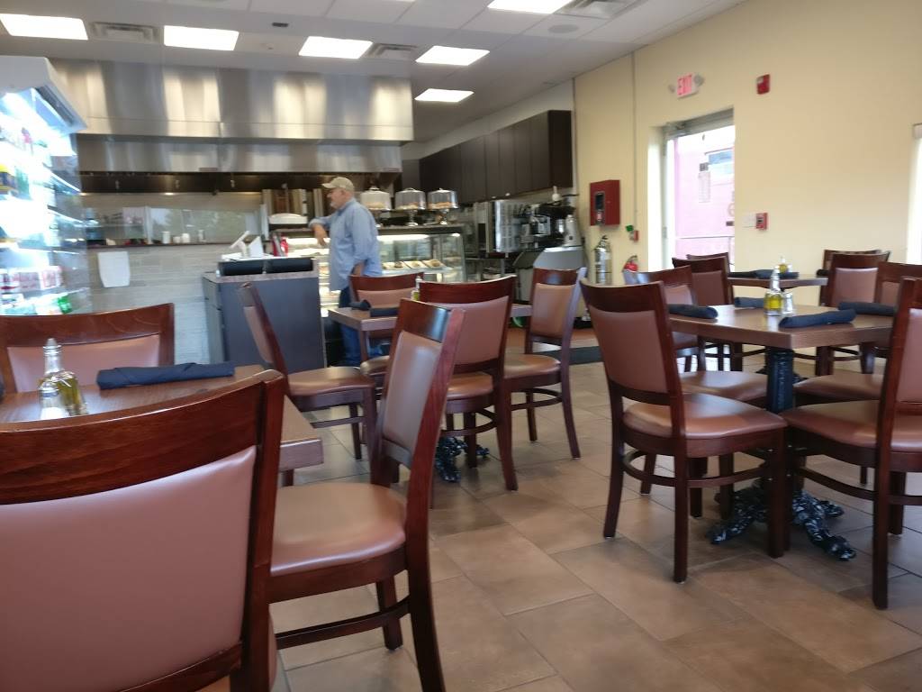 Aladdins Grill | restaurant | 148 Squire Rd, Revere, MA 02151, USA | 7812894670 OR +1 781-289-4670