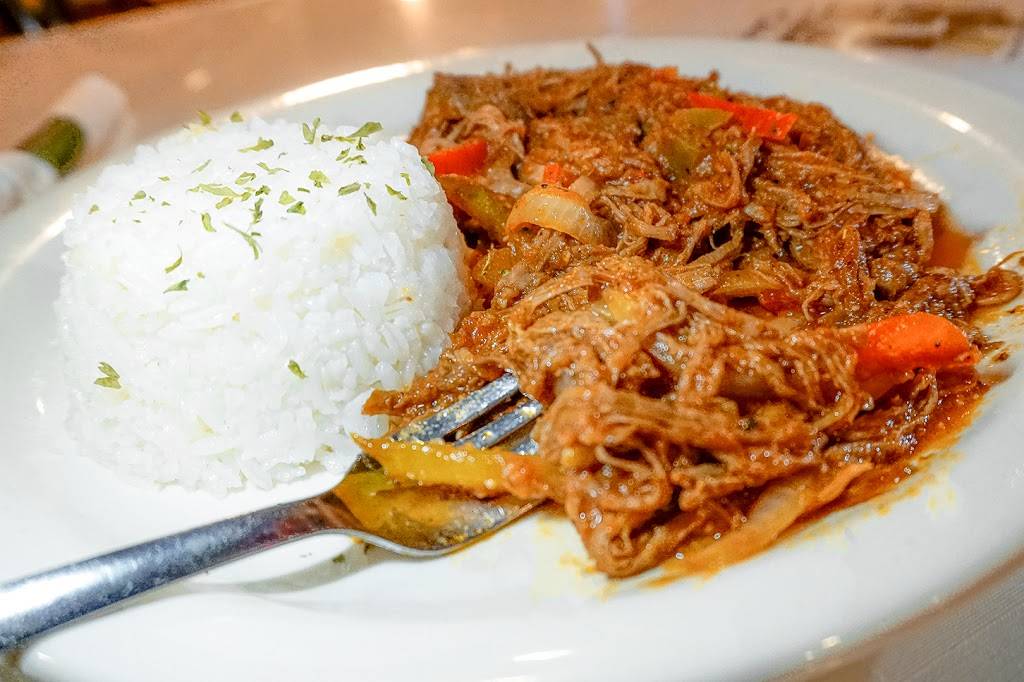 The Cuban Corner Restaurant | restaurant | 825 Hungerford Dr, Rockville, MD 20850, USA | 3012790310 OR +1 301-279-0310