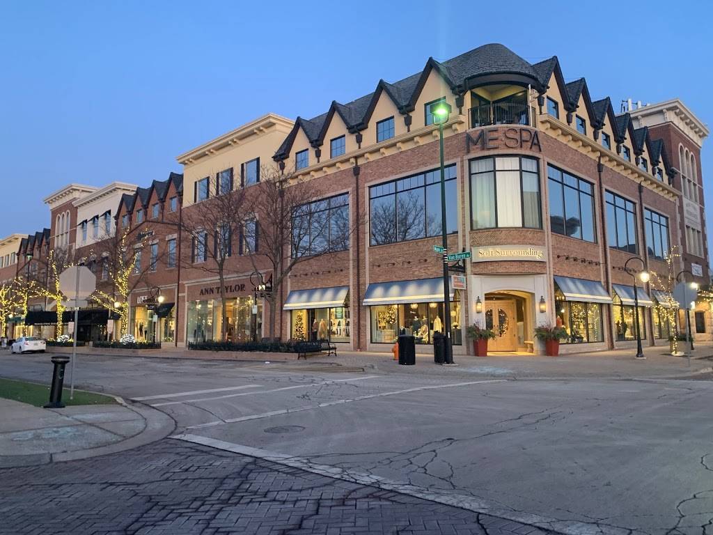 Downtown Naperville | shopping mall | 55 S Main St #351, Naperville, IL 60540, USA | 6305443367 OR +1 630-544-3367