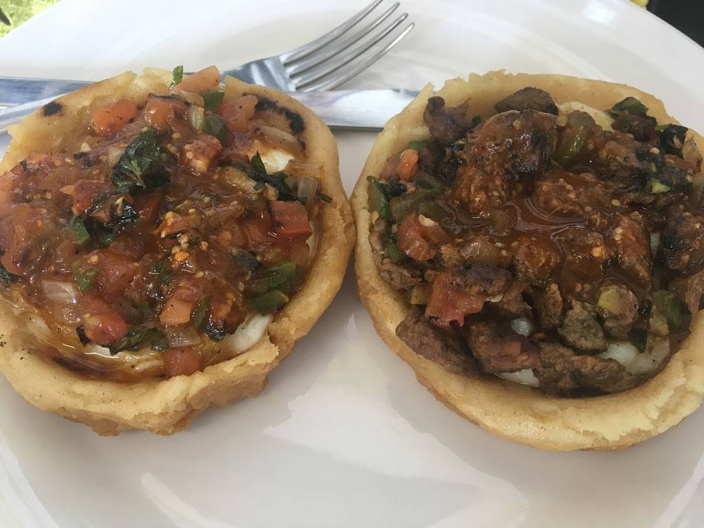 Martitas Kitchen | restaurant | 2560 Marin St, San Francisco, CA 94124, USA | 4152821103 OR +1 415-282-1103