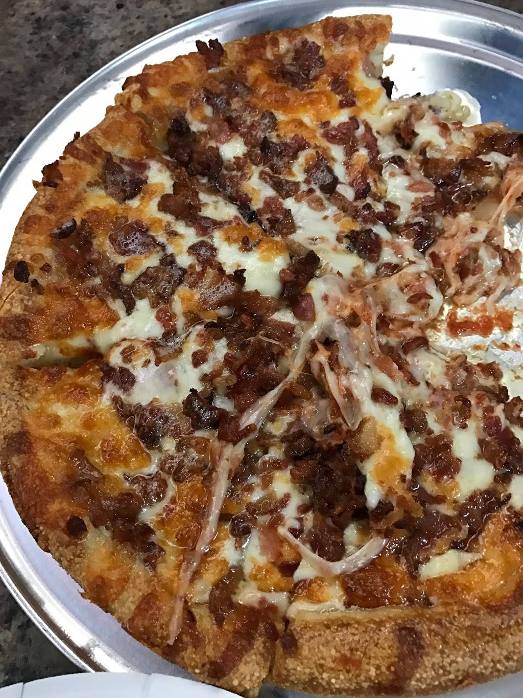 Angelos House of Pizza | restaurant | 579 Moody St, Waltham, MA 02453, USA | 7818931208 OR +1 781-893-1208