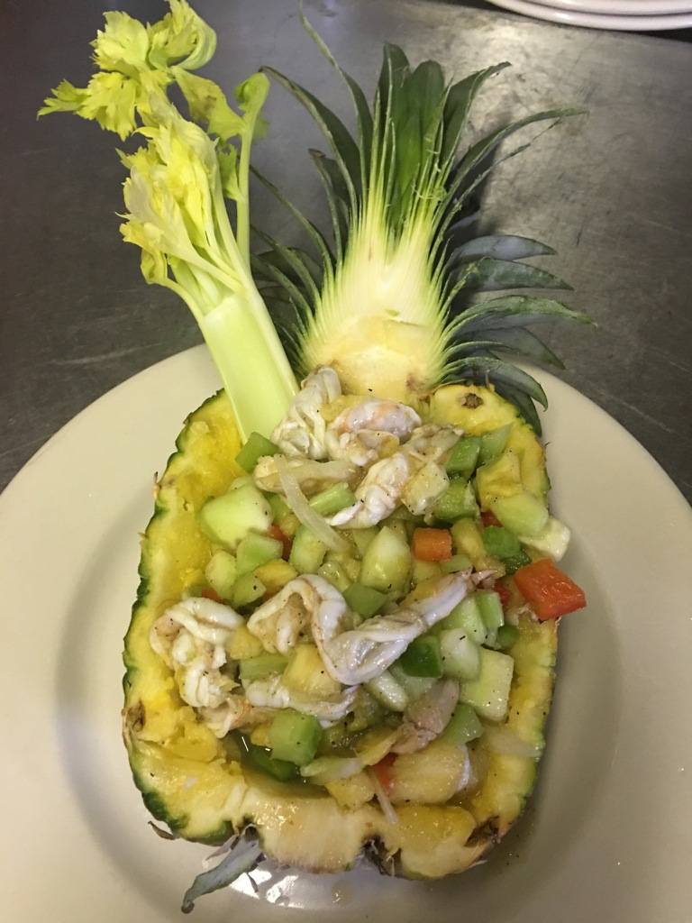 La Plaza Authentic Mexican Restaurant | restaurant | 903 Solano St, Corning, CA 96021, USA | 5308249720 OR +1 530-824-9720