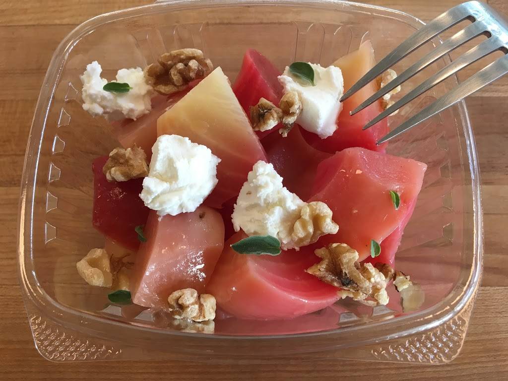 East Anchor Seafood | restaurant | 1126 34th Ave #101, Seattle, WA 98122, USA | 2067086669 OR +1 206-708-6669