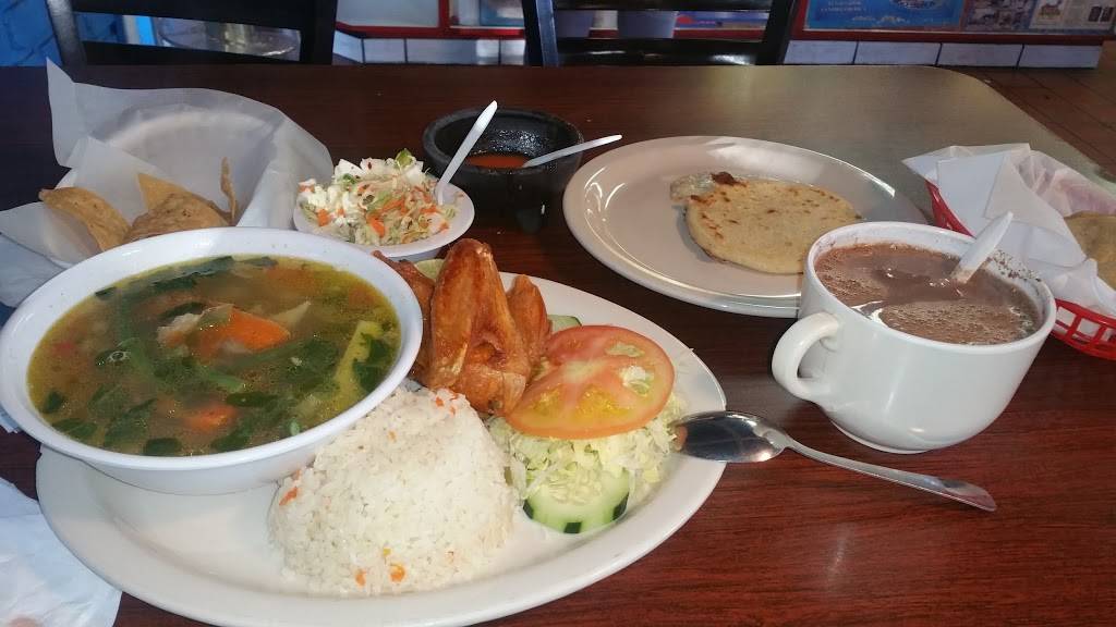 El Salvador Pupuseria Y Restaurante | restaurant | 3824 University Ave, San Diego, CA 92105, USA | 6192823018 OR +1 619-282-3018