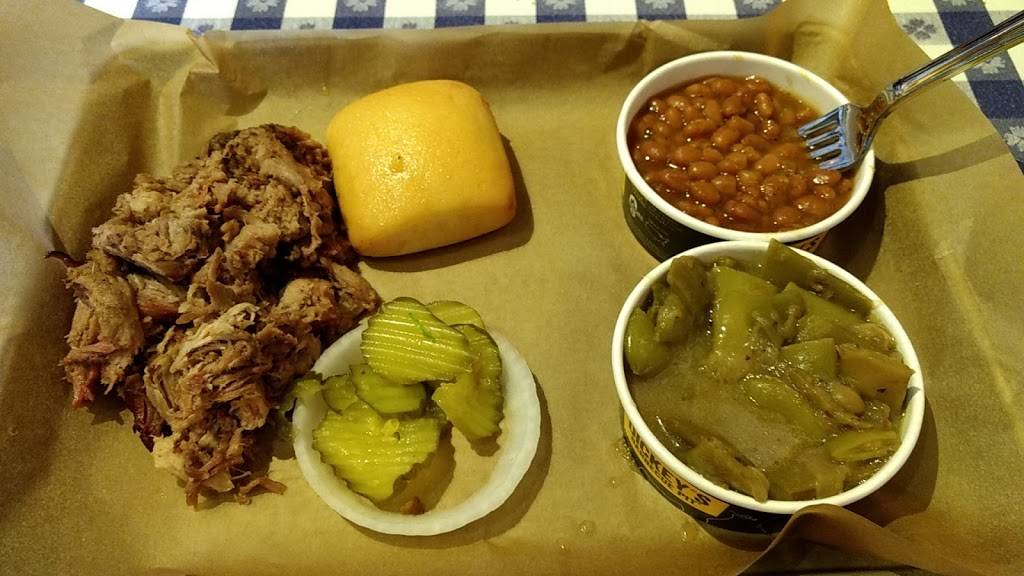 Dickeys Barbecue Pit | restaurant | 6886 Governors W Ste 112, Huntsville, AL 35806, USA | 2562704425 OR +1 256-270-4425