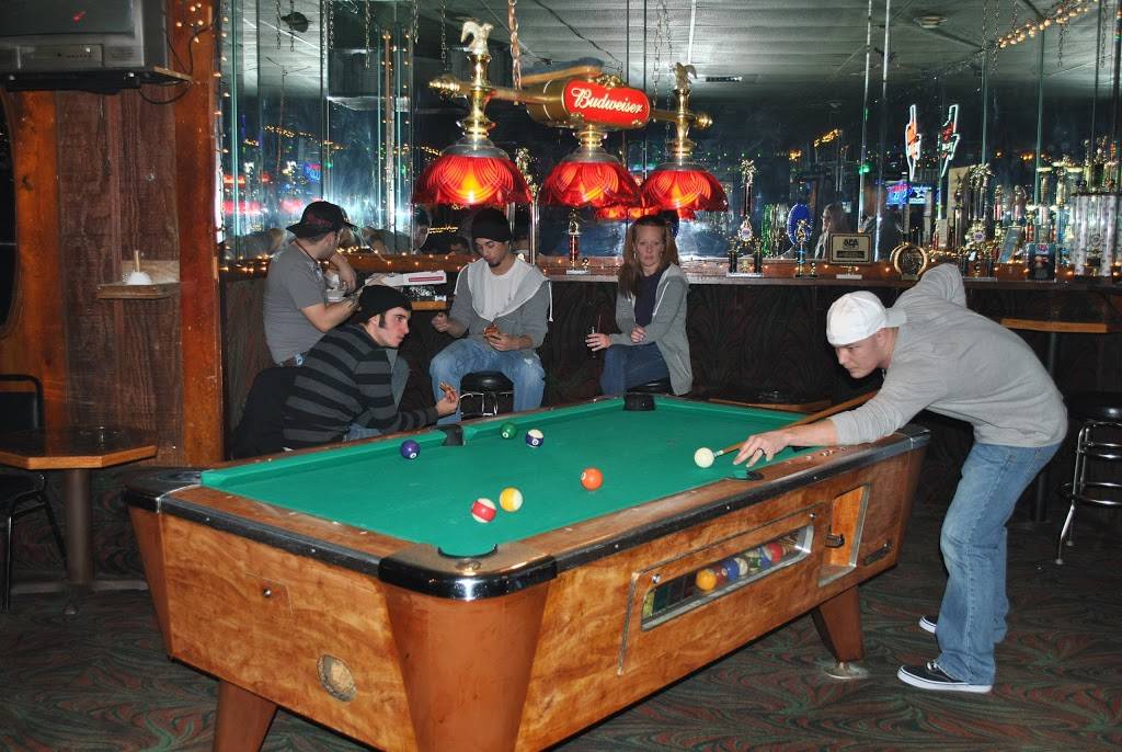 Jacks Pour House | night club | 2510 W Marshall Dr, Grand Prairie, TX 75051, USA | 9726605122 OR +1 972-660-5122