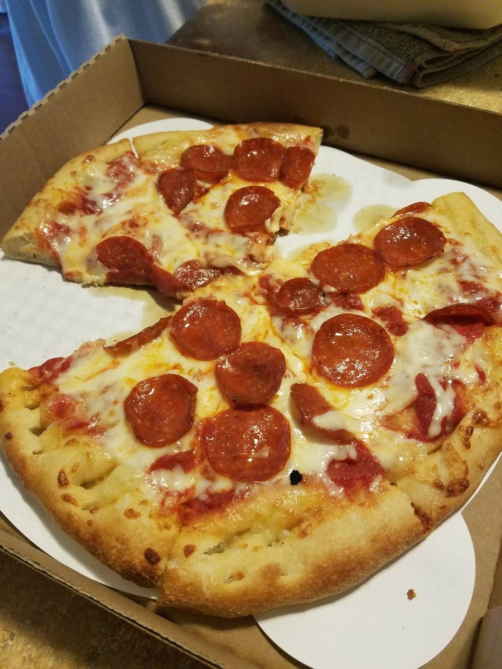 Greeks Pizzeria | restaurant | 105 W Main St, Lebanon, IN 46052, USA | 7658595005 OR +1 765-859-5005