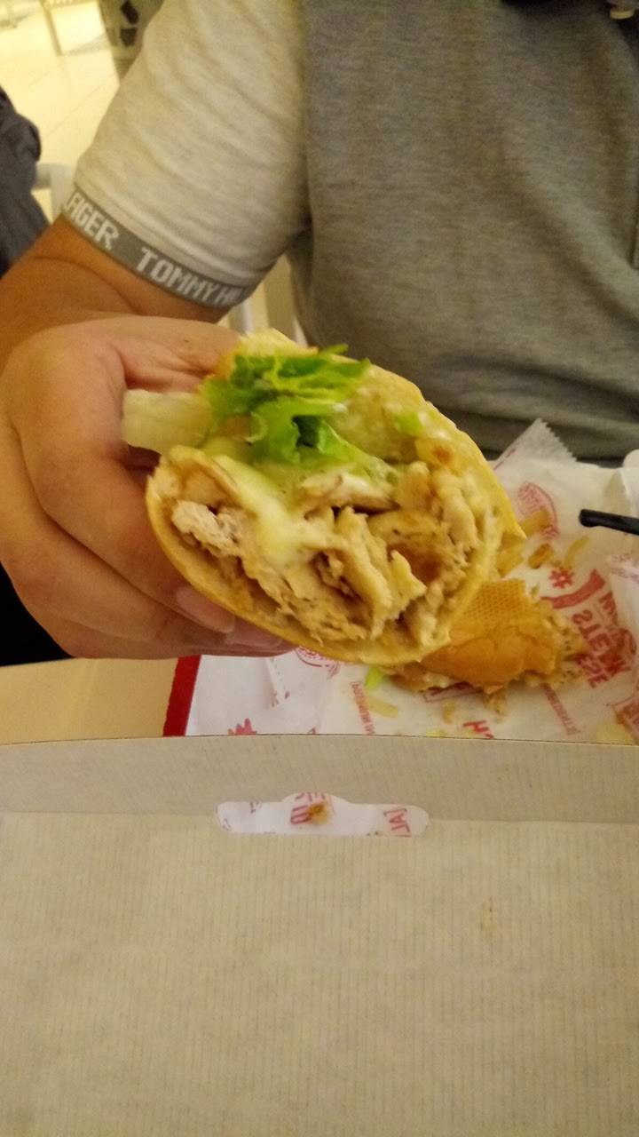 Charleys Philly Steaks | restaurant | 3580 Palisades Center Dr, West Nyack, NY 10994, USA | 8453481501 OR +1 845-348-1501