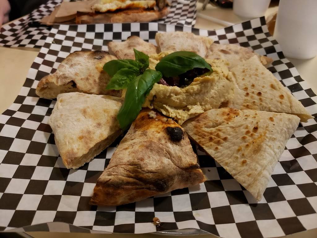 New York Pizza & Pints III | restaurant | 5026 Addison Cir, Addison, TX 75001, USA | 4693720217 OR +1 469-372-0217