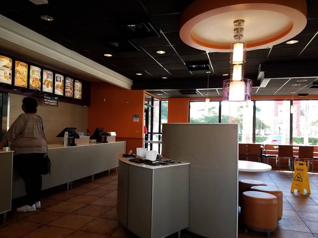 Taco Bell | meal takeaway | 18407 S Dixie Hwy, Miami, FL 33157, USA | 3052543914 OR +1 305-254-3914