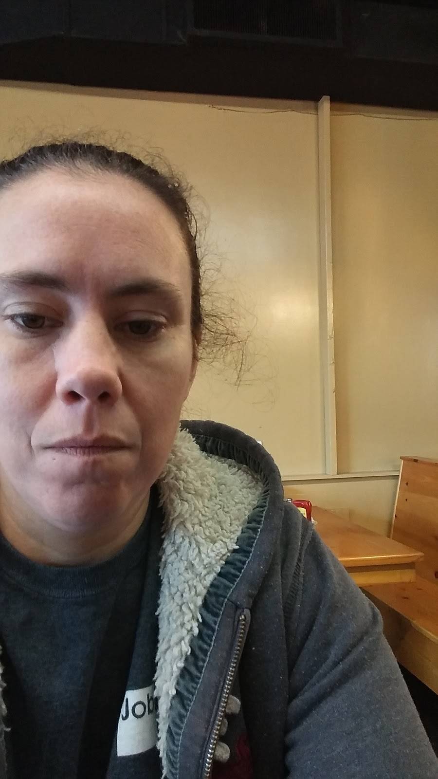 Bills Cafe | restaurant | 111 Market St E, Fayetteville, TN 37334, USA | 9314335332 OR +1 931-433-5332