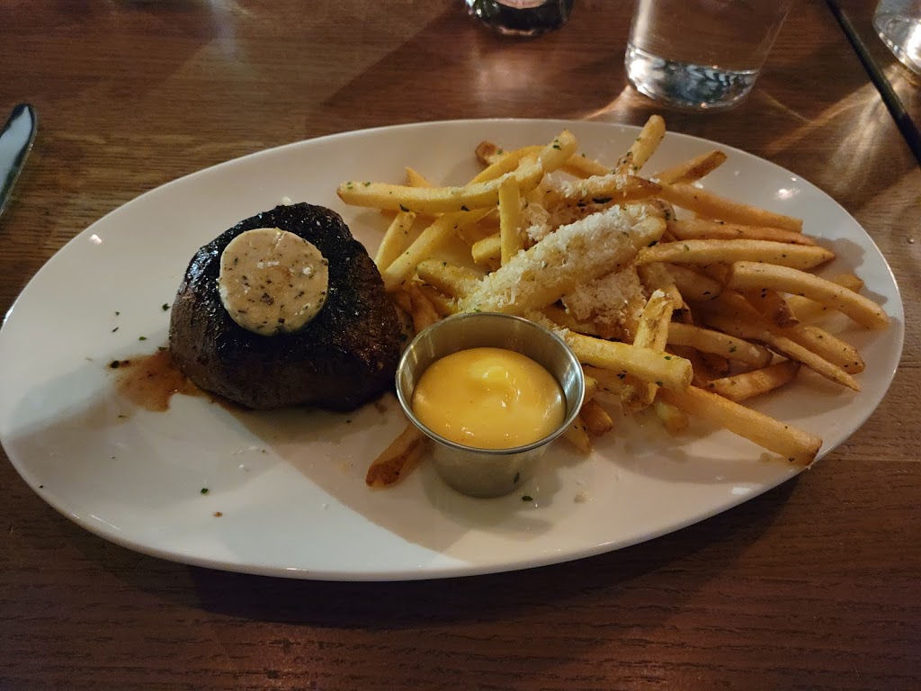 GEMINI | restaurant | 2075 N Lincoln Ave, Chicago, IL 60614, USA | 7735252522 OR +1 773-525-2522