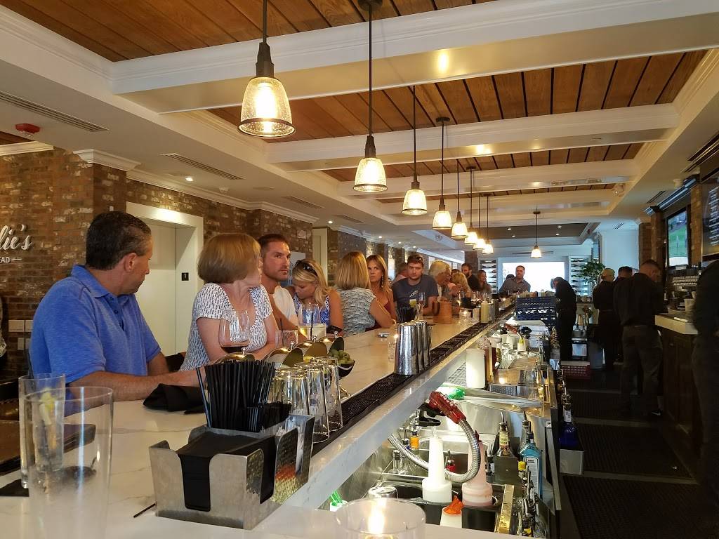 Charlies of Bay Head | restaurant | 72 Bridge Ave, Bay Head, NJ 08742, USA | 7322951110 OR +1 732-295-1110