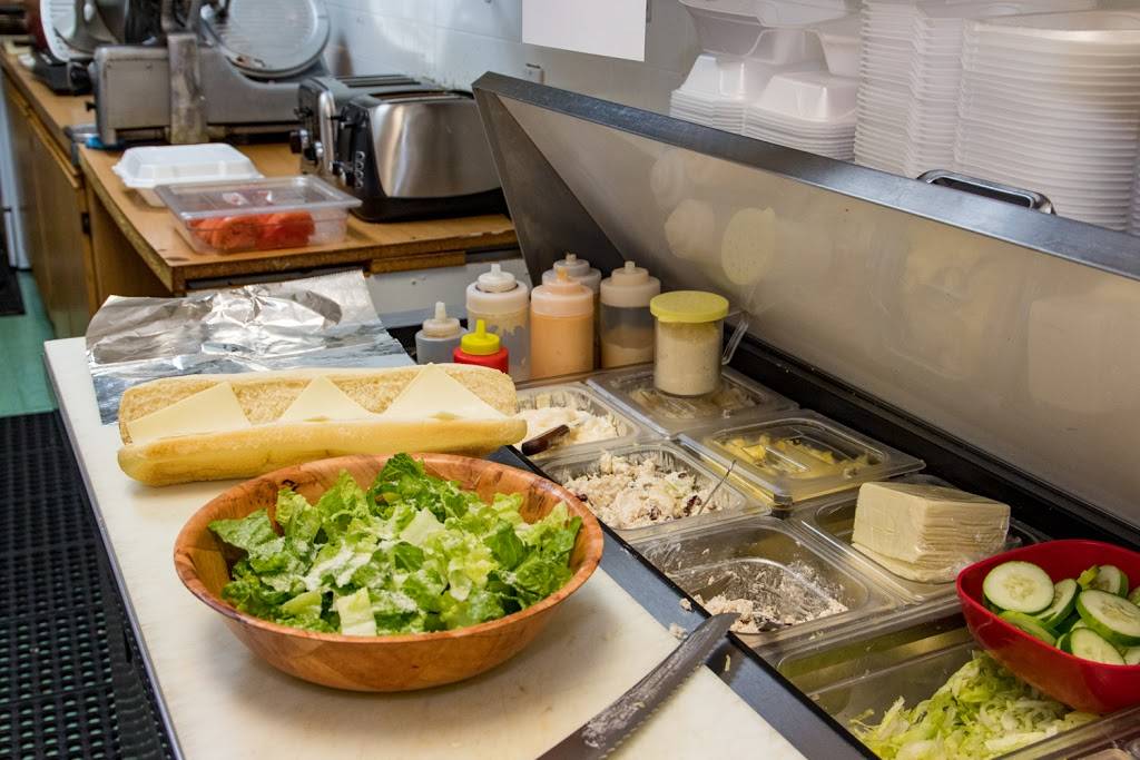 Metro Deli & Cafe | bakery | 12951 Metro Pkwy # 11, Fort Myers, FL 33966, USA | 2395610010 OR +1 239-561-0010