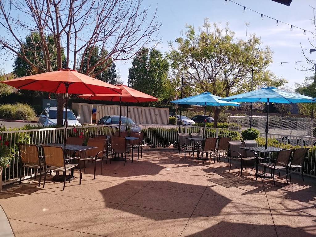 Sabor Mexican Bar & Bistro | restaurant | 4045 W Figarden Dr #101, Fresno, CA 93722, USA | 5593751644 OR +1 559-375-1644