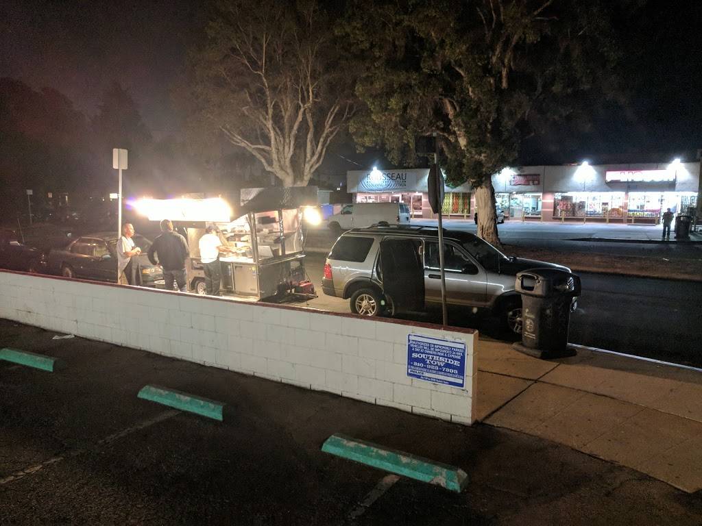 El Taco Toro | restaurant | 4400 S Slauson Ave, Los Angeles, CA 90230, USA | 3105032062 OR +1 310-503-2062