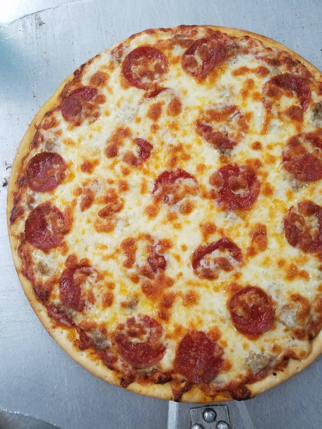 River Cafe & Bar | restaurant | 2826 Thatcher Ave, River Grove, IL 60171, USA | 7084521200 OR +1 708-452-1200