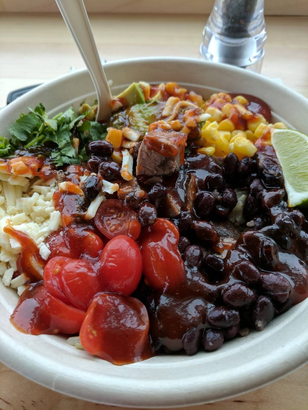 Freshii | restaurant | 84 Clair Rd E #1, Guelph, ON N1L 0G6, Canada | 2263141561 OR +1 226-314-1561