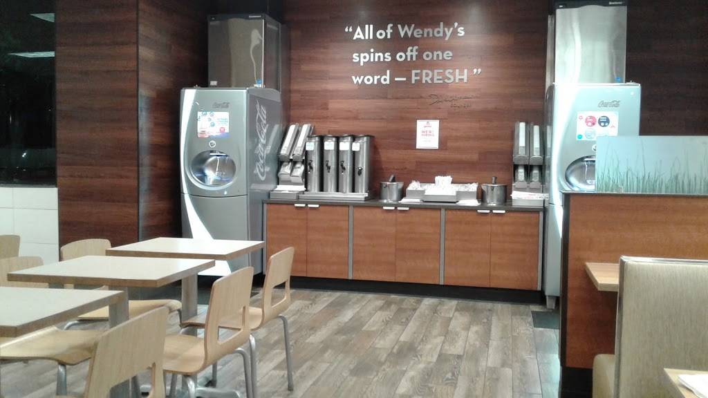 Wendys | restaurant | 2159 West, Co Rd 48, Bushnell, FL 33513, USA | 3527932848 OR +1 352-793-2848