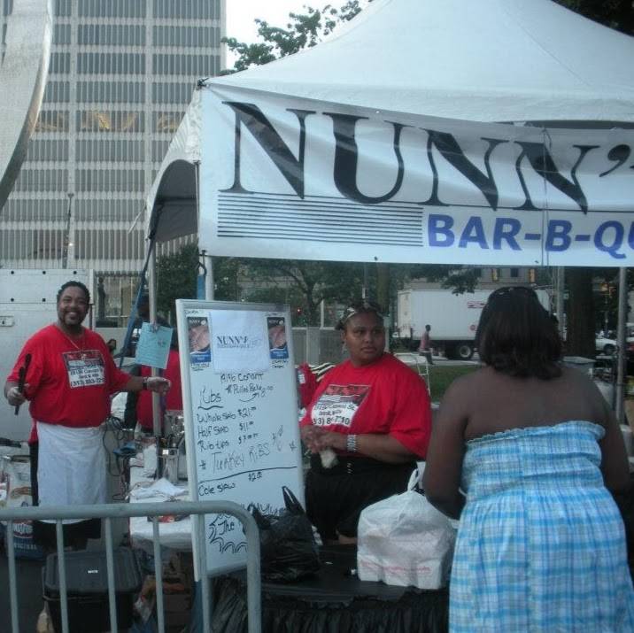Nunns Bar-B-Cue II | meal takeaway | 19196 Conant St, Detroit, MI 48234, USA | 3138937210 OR +1 313-893-7210