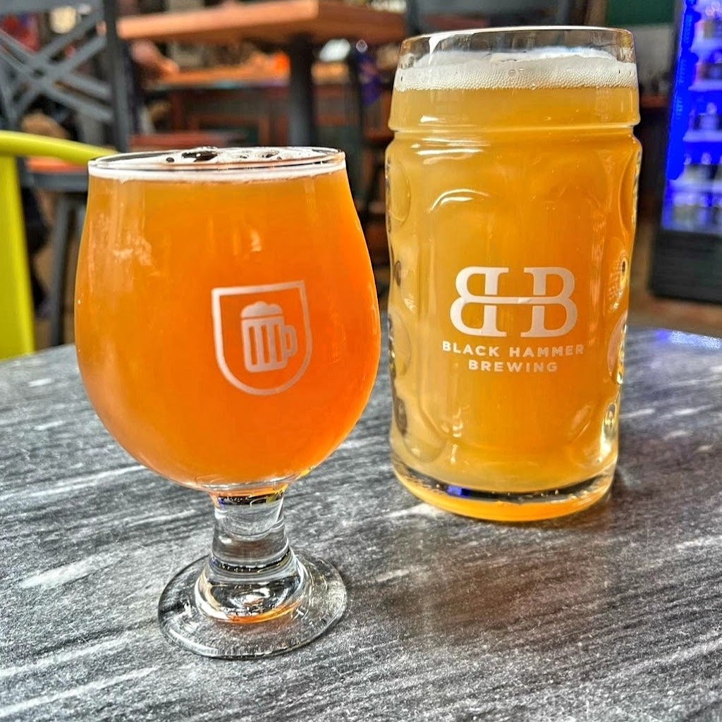 Black Hammer Brewing Company | restaurant | 544 Bryant St, San Francisco, CA 94107, USA | 6282224664 OR +1 628-222-4664