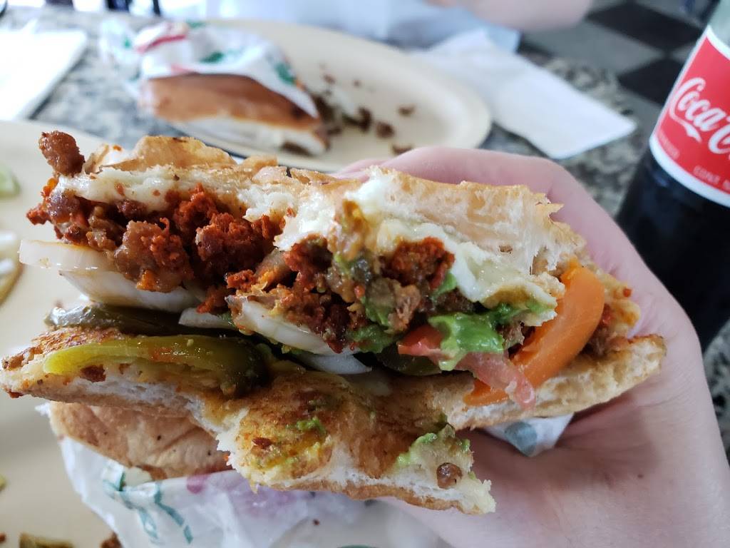 Torteria Insurgentes | restaurant | 3701 W Northwest Hwy, Dallas, TX 75220, USA | 2143662624 OR +1 214-366-2624