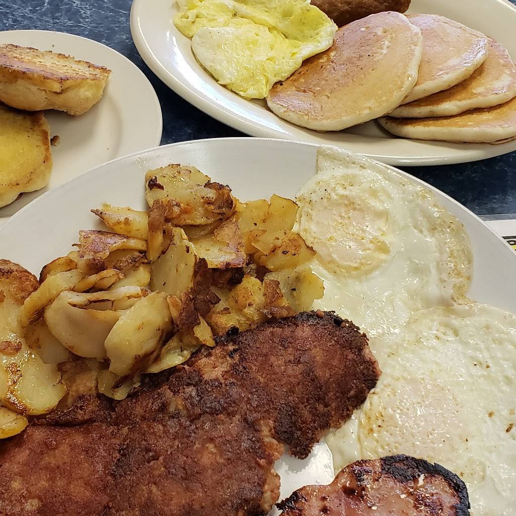 Plaza Diner | restaurant | 3118 S University Dr, Miramar, FL 33025, USA | 9544352225 OR +1 954-435-2225