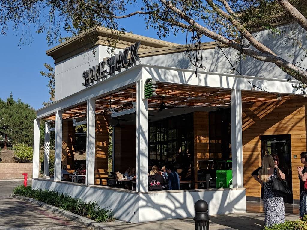 Shake Shack | restaurant | 120 Promenade Way Suite A, Thousand Oaks, CA 91362, USA | 8053095941 OR +1 805-309-5941