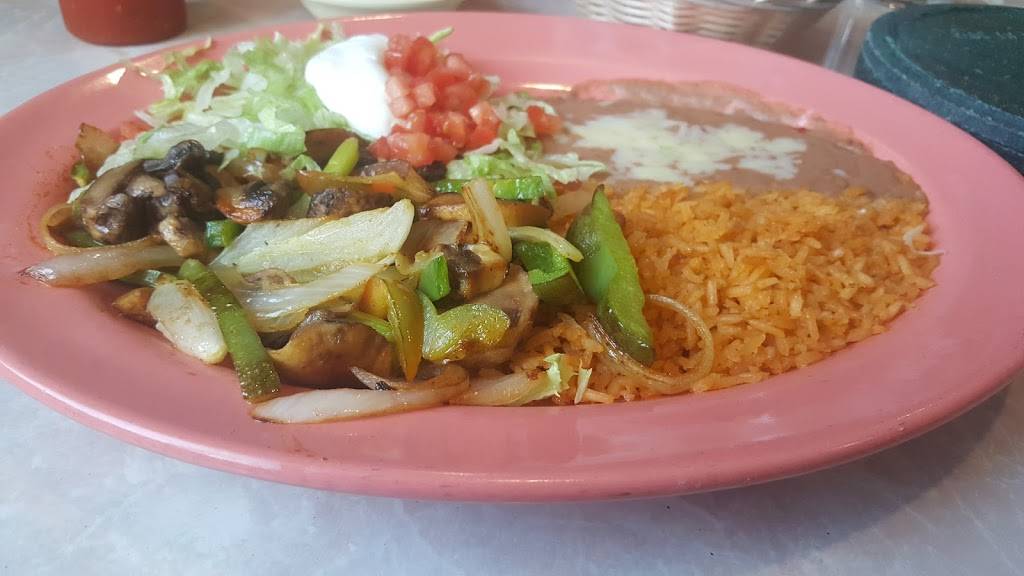 Rancho Fiesta Mexican Restaurant | restaurant | 1739 Tiffin Ave, Findlay, OH 45840, USA | 4194249363 OR +1 419-424-9363