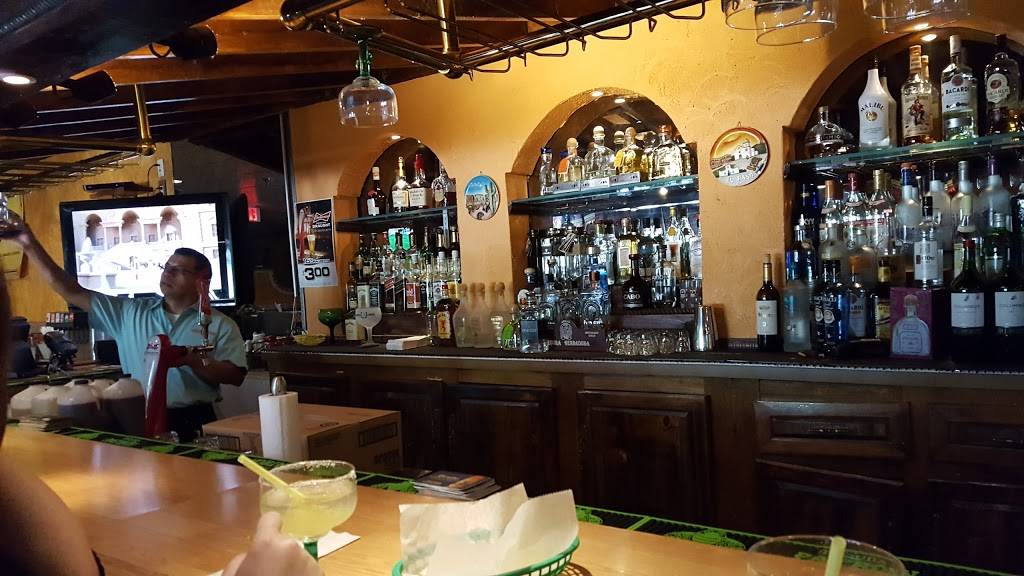 Rancho Chico | restaurant | 52 Washington St, Plainville, MA 02762, USA | 5086432534 OR +1 508-643-2534