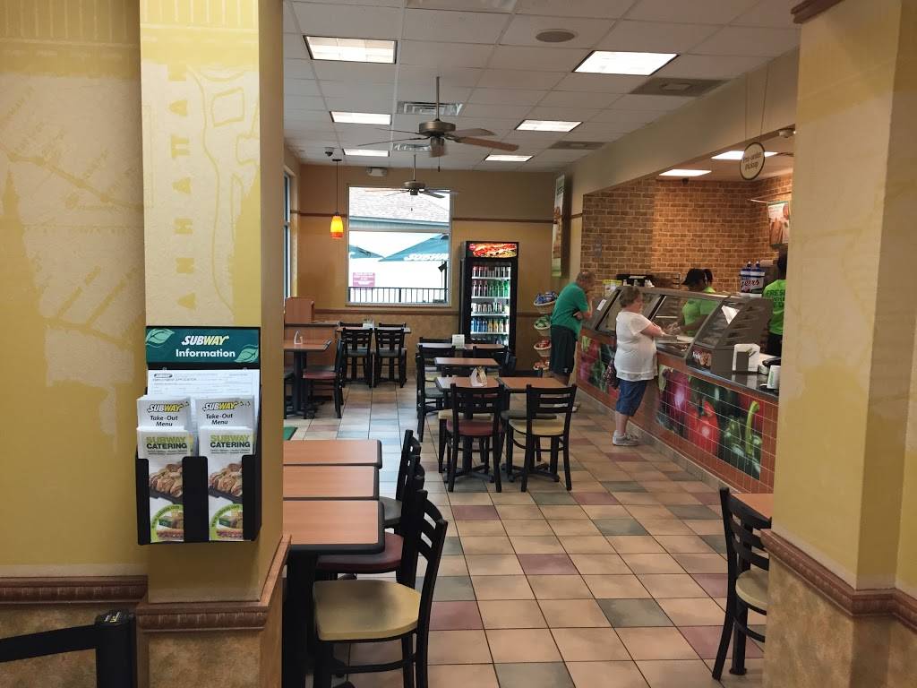 Subway | restaurant | 364 Creyts Rd, Dimondale, MI 48821, USA | 5176462369 OR +1 517-646-2369