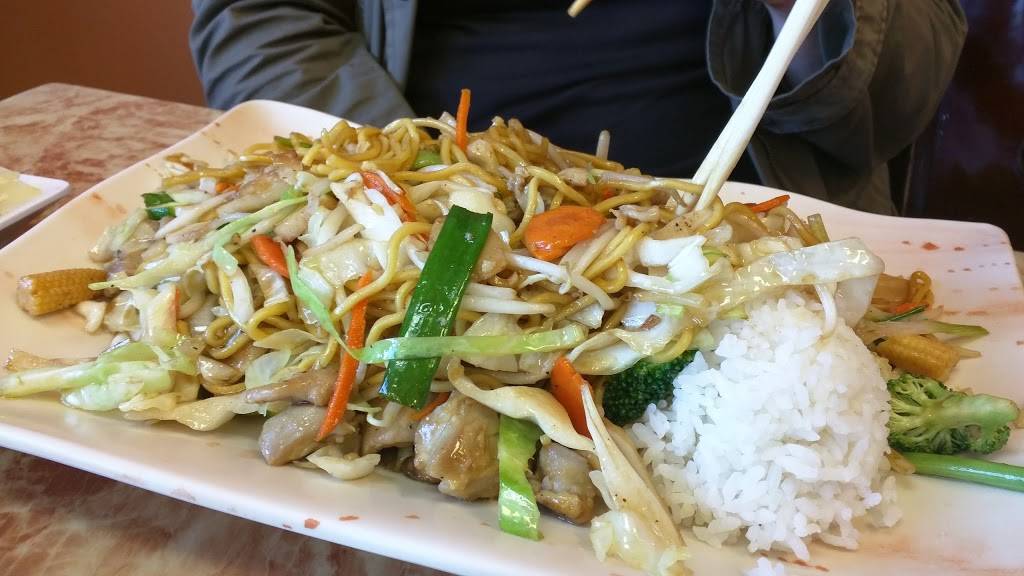 Koto Teriyaki & Sushi | restaurant | 1252 W Washington St, Sequim, WA 98382, USA | 3606813220 OR +1 360-681-3220