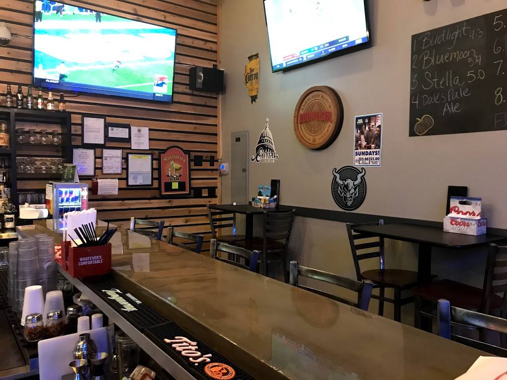 Clints Draft House Pizza & Grill | restaurant | 1630 7th St, Moline, IL 61265, USA | 3097643858 OR +1 309-764-3858