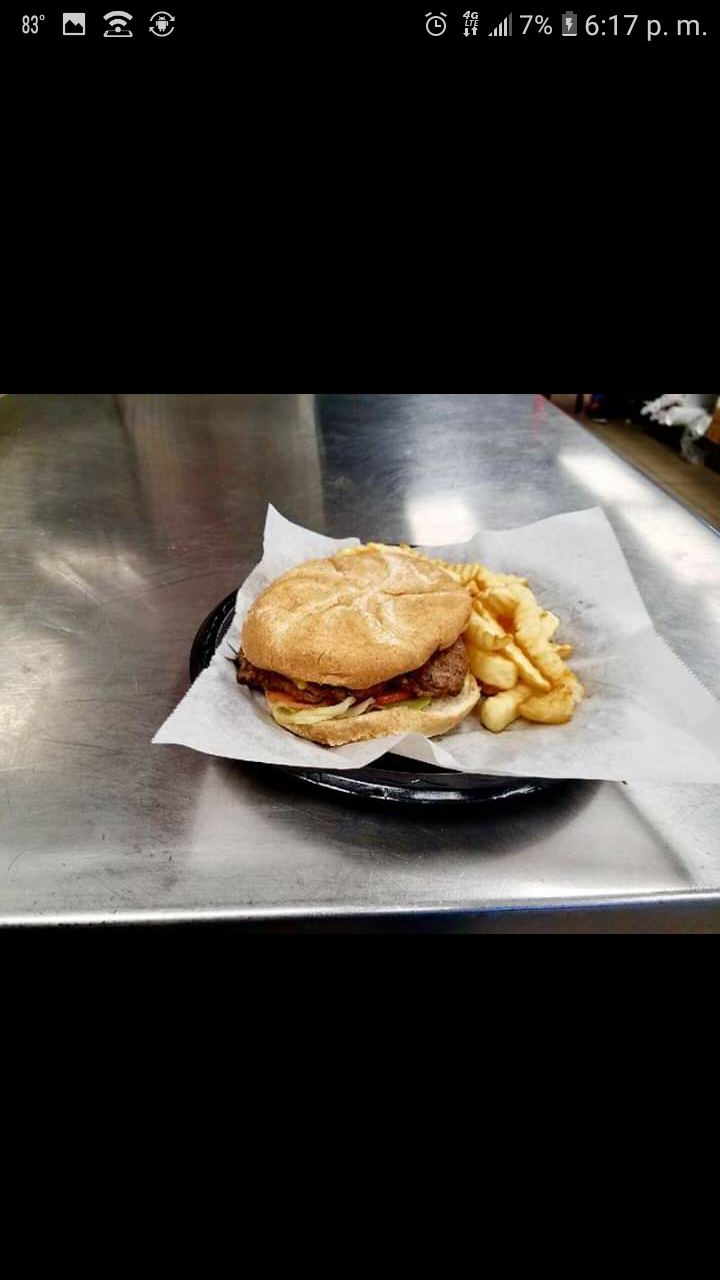 Puertorican Smoke Food Truck | restaurant | 305 W Economy Rd, Morristown, TN 37814, USA | 7874583819 OR +1 787-458-3819