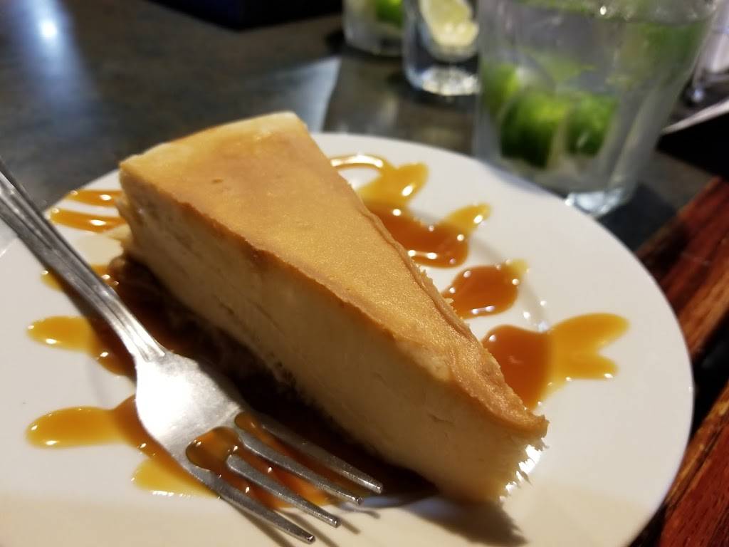 Oggis Pizza & Brewing Co | restaurant | 18810 Soledad Canyon Rd, Santa Clarita, CA 91351, USA | 6612527883 OR +1 661-252-7883