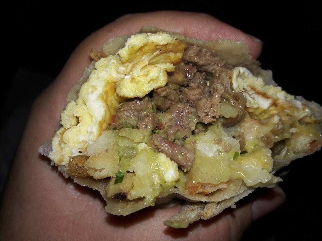 Coronados Mexican Food | restaurant | 7115 E 22nd St, Tucson, AZ 85710, USA | 5203006162 OR +1 520-300-6162