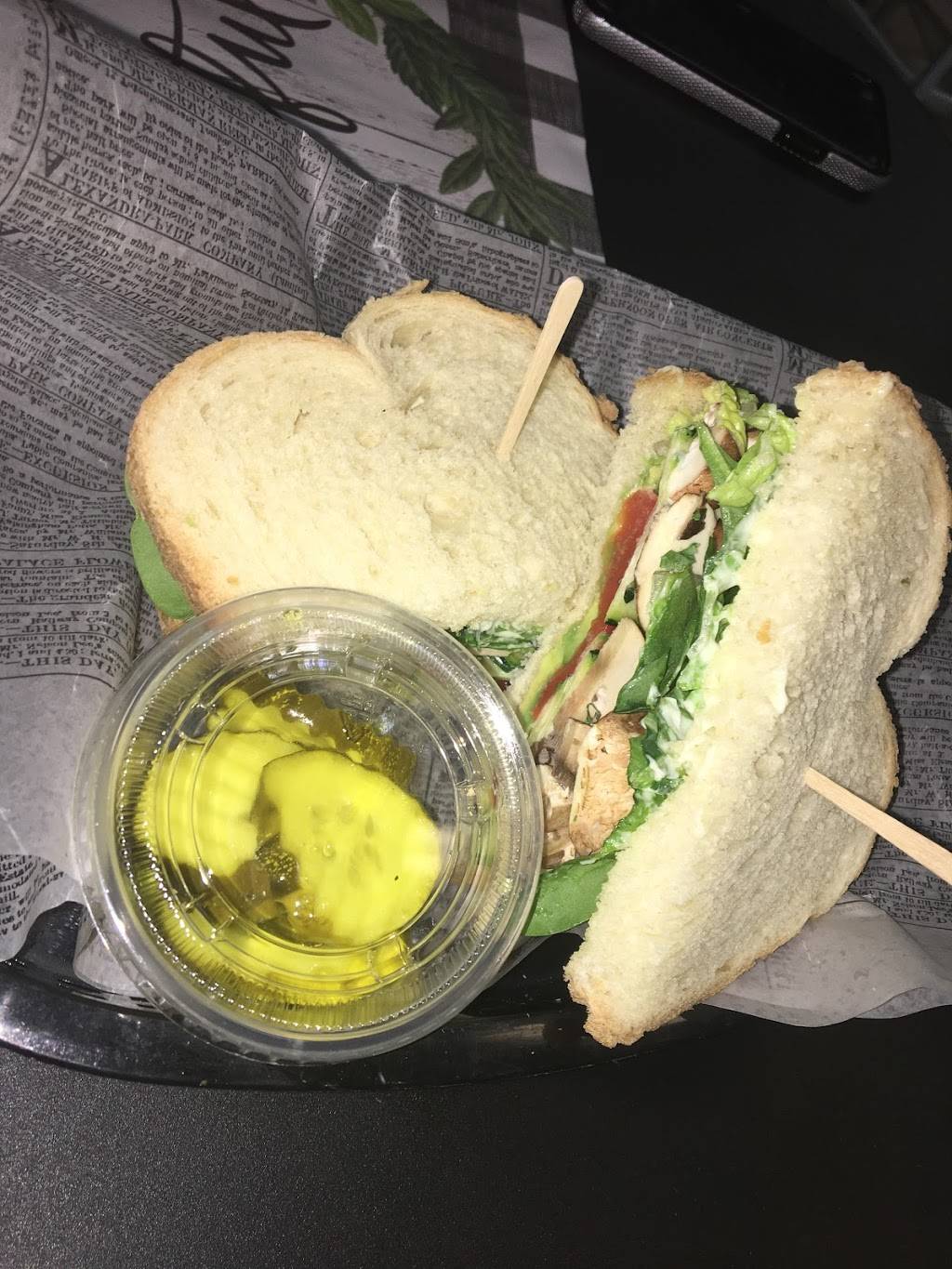 The Coop | restaurant | 358 W D St, Lemoore, CA 93245, USA | 5598175792 OR +1 559-817-5792