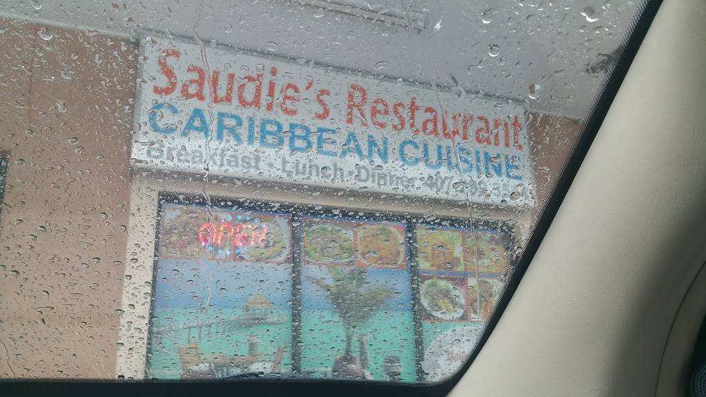 Saudies Restaurant | restaurant | 6249 Old Winter Garden Rd, Orlando, FL 32835, USA | 4072993544 OR +1 407-299-3544