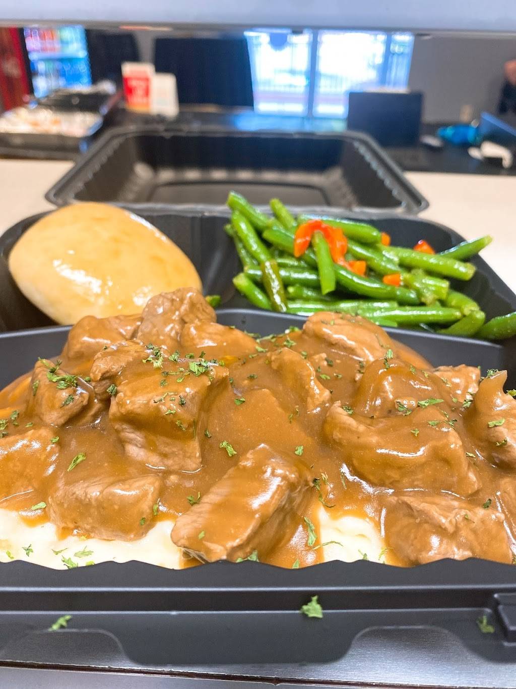 Sistah Bells Food and Catering | restaurant | 747 Davis Rd Suite 600, Stockbridge, GA 30281, USA | 6787825213 OR +1 678-782-5213