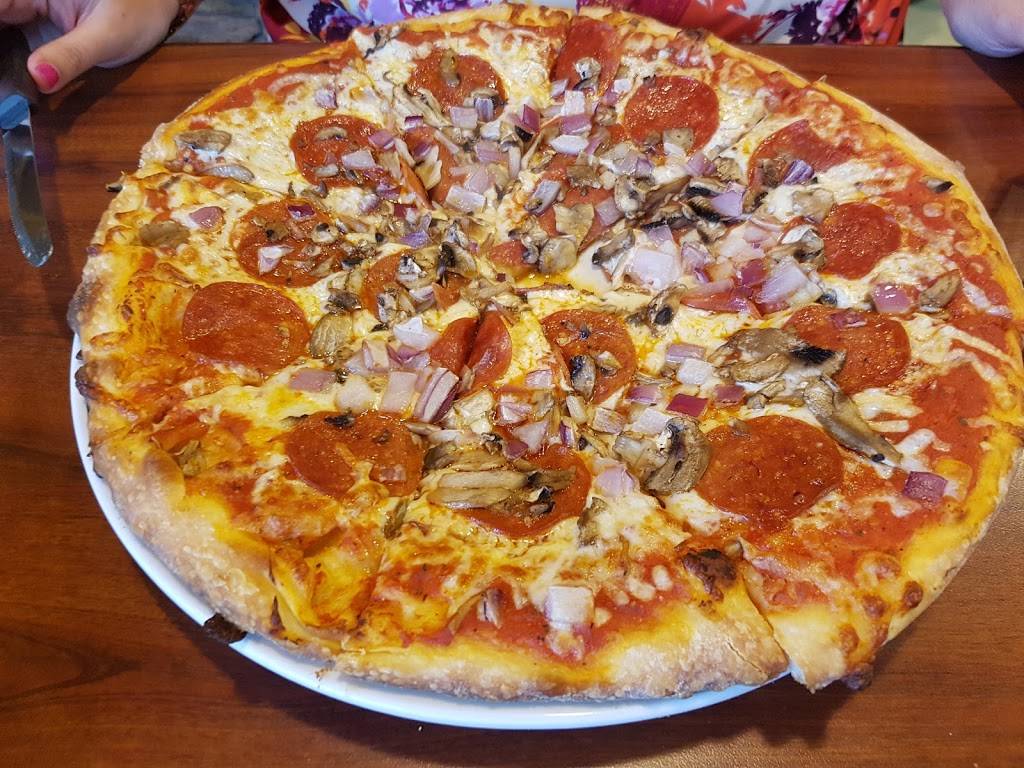 Antoninos Pizzeria & Panini | restaurant | 1801 Rutherford Rd, Concord, ON L4K 5R7, Canada | 9053034888 OR +1 905-303-4888