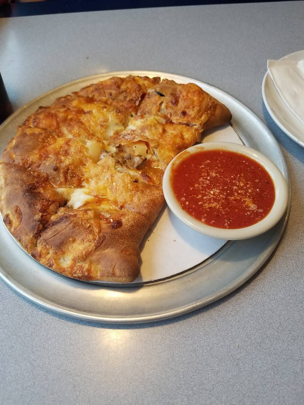 Kapellis Pizzeria | restaurant | 203 King St, Boscawen, NH 03303, USA | 6037962727 OR +1 603-796-2727