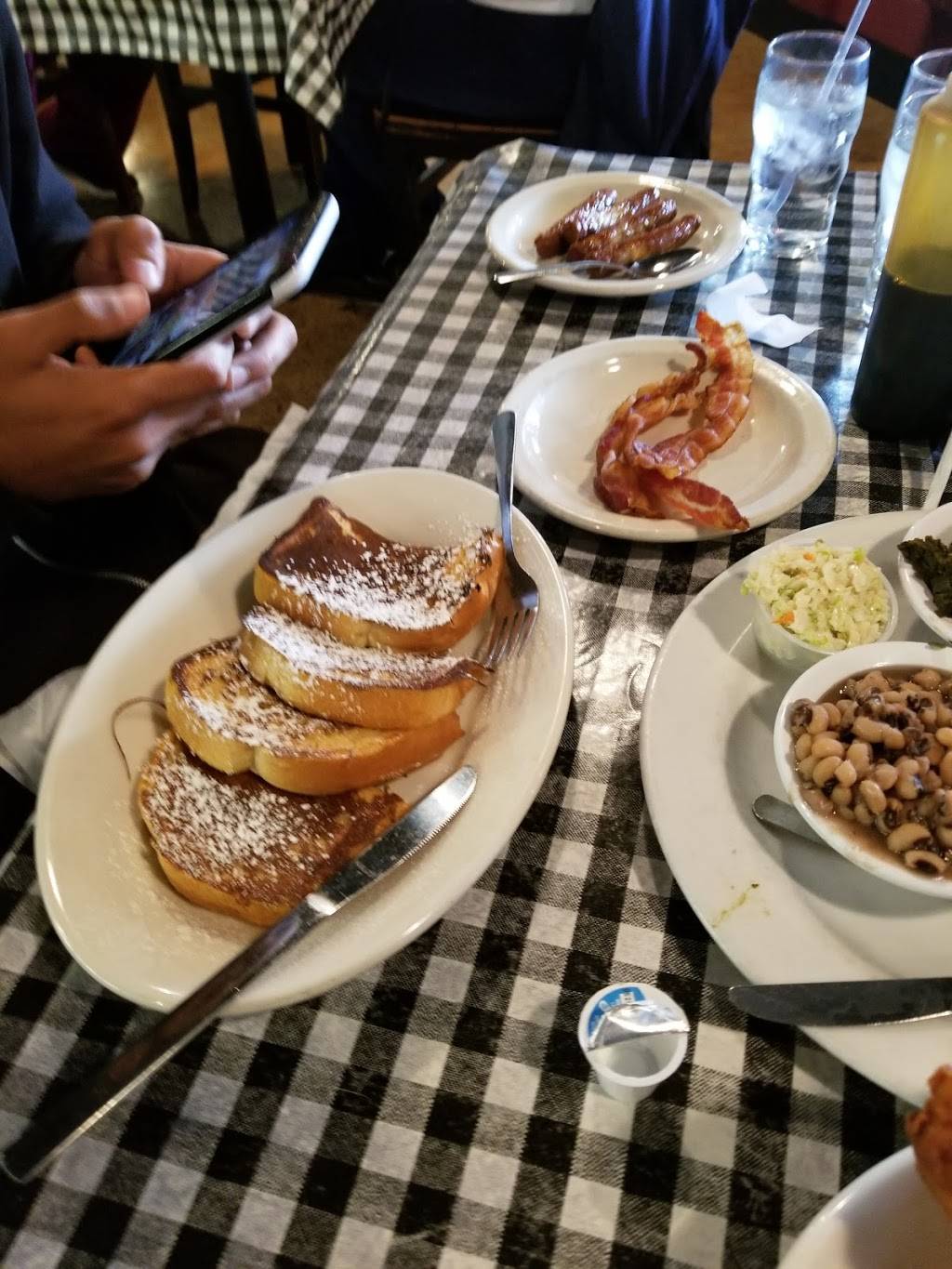 Big Eds North | restaurant | 5009 Falls of Neuse Rd, Raleigh, NC 27609, USA | 9197479533 OR +1 919-747-9533