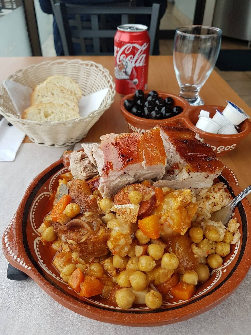 Churrasqueira Estrela Inc | restaurant | 2275 Keele St, North York, ON M6M 3Z6, Canada | 4162481918 OR +1 416-248-1918